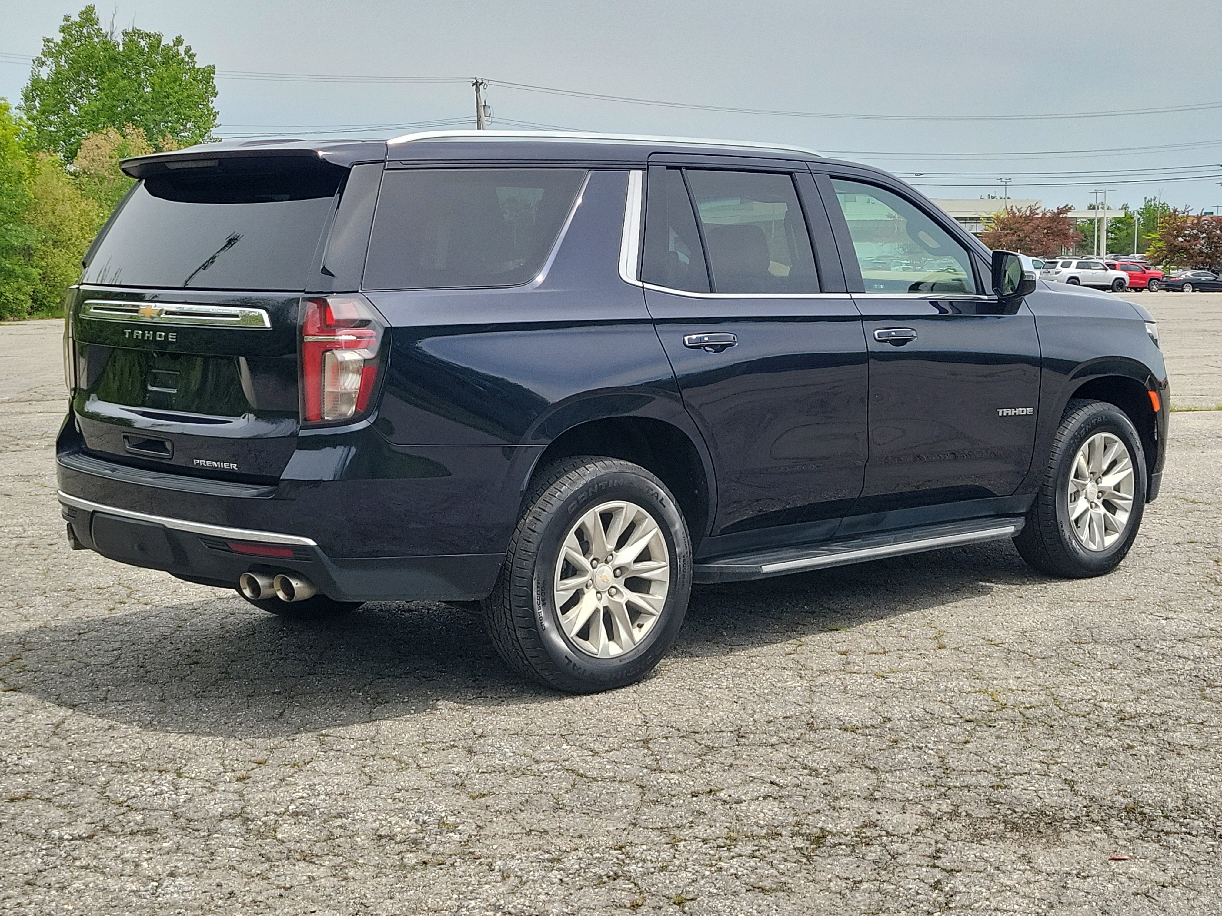 Used 2023 Chevrolet Tahoe Premier AWD/4WD image 5