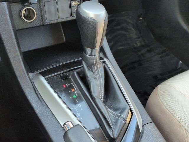 Used 2014 Toyota Corolla LE image 20