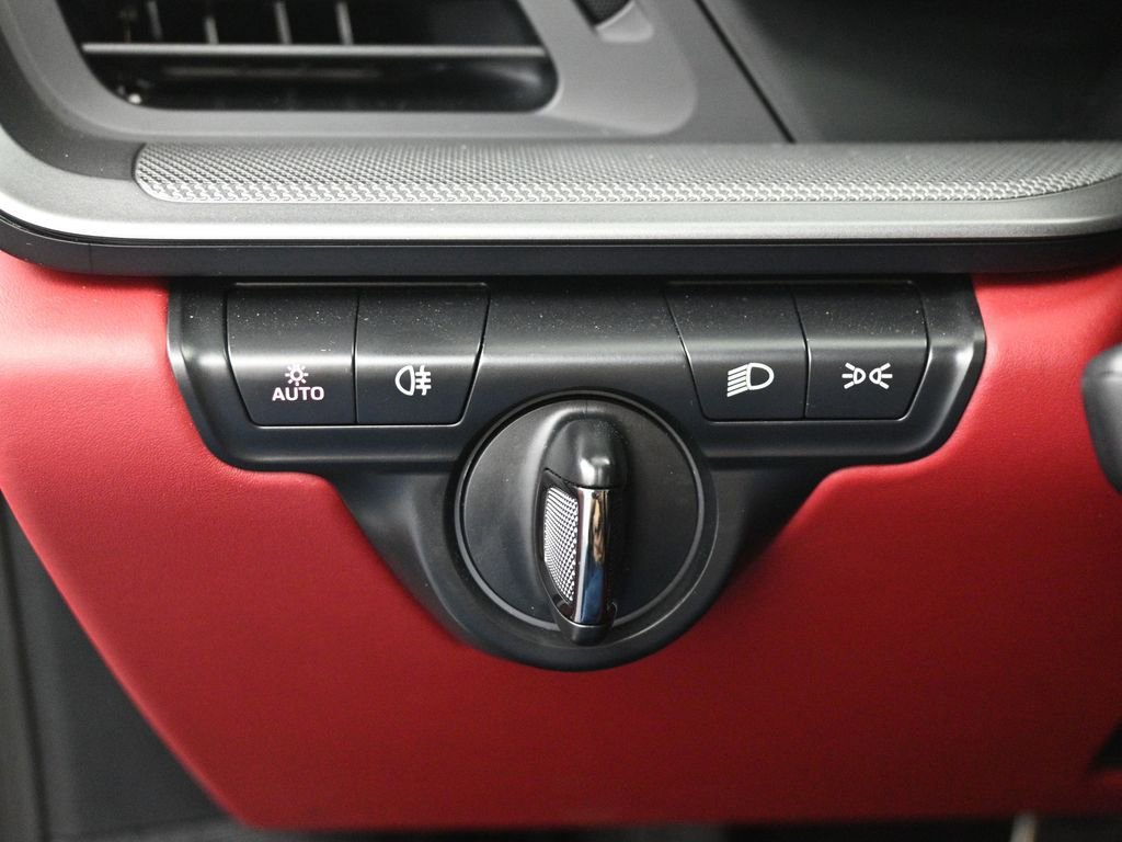 Used 2023 Porsche 911 Carrera image 13