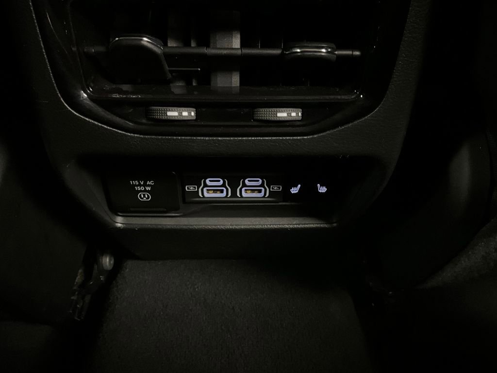 Used 2024 Jeep Grand Cherokee Limited 4xe image 14