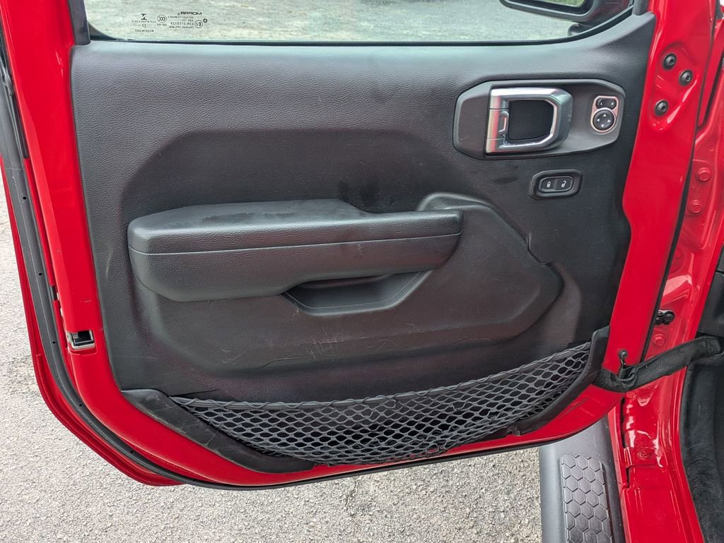 Used 2023 Jeep Wrangler Sport S image 11