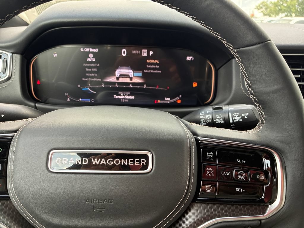 New 2026 Jeep Grand Wagoneer Summit AWD/4WD image 12