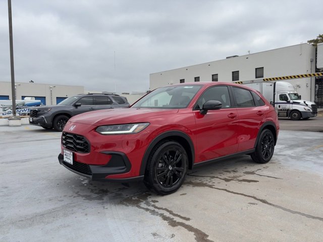 Certified 2026 Honda HR-V Sport image 2