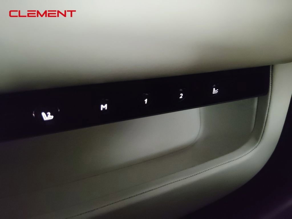 Used 2014 Rolls-Royce Wraith image 27