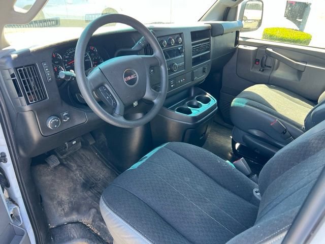 Used 2019 GMC Savana 2500 RWD image 15