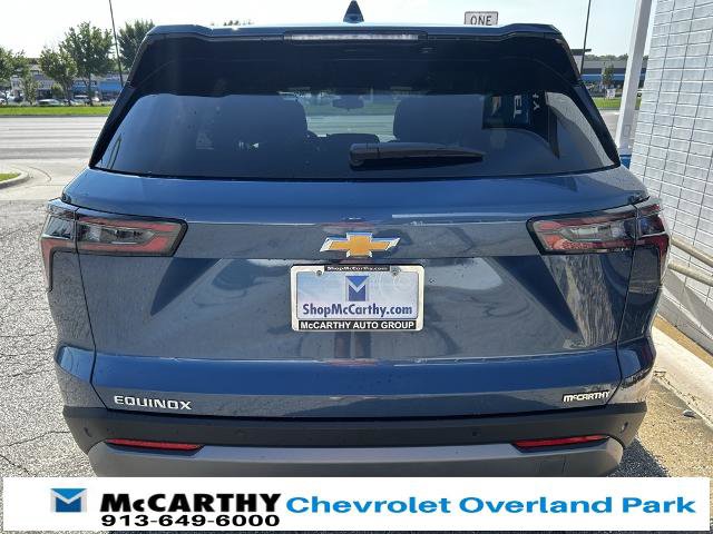 New 2026 Chevrolet Equinox LT w/ Convenience Package II image 4