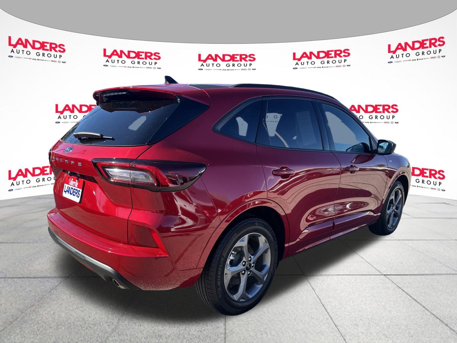 Certified 2024 Ford Escape ST-Line image 3