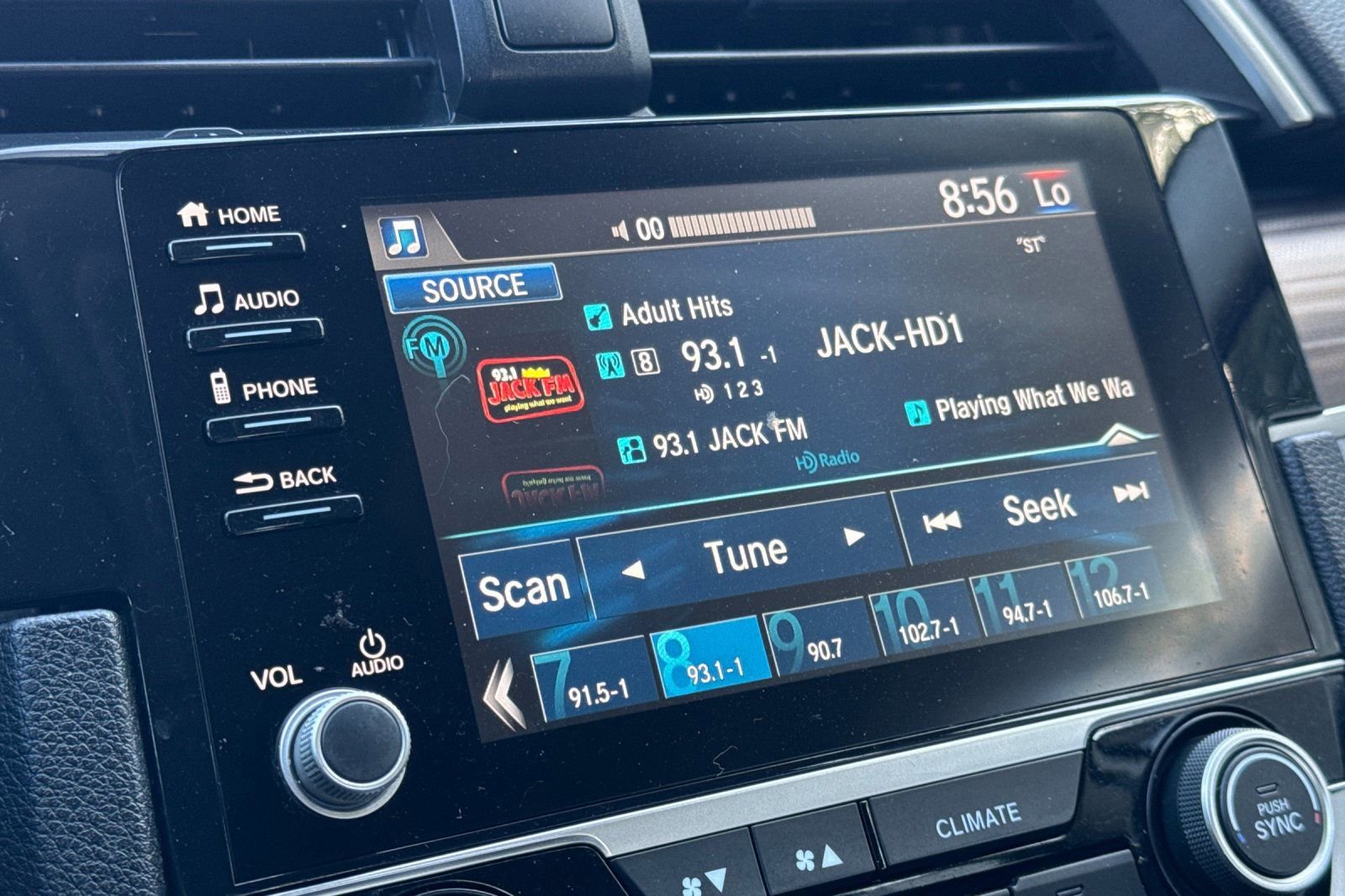 Used 2021 Honda Civic EX image 17