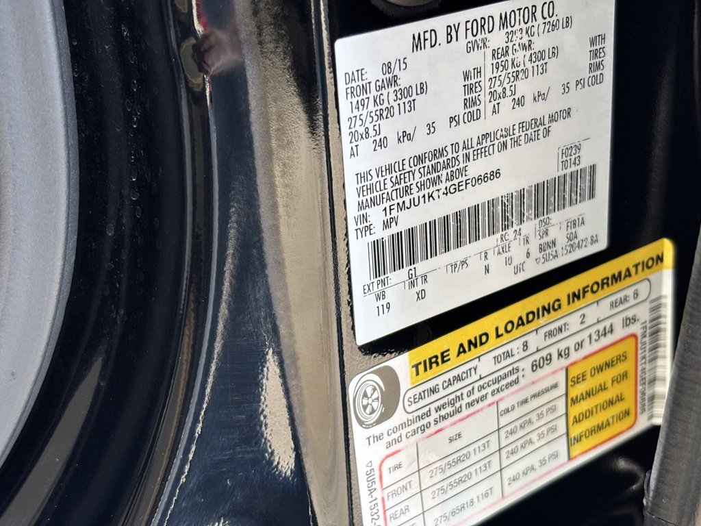 Used 2016 Ford Expedition Limited w/ Equipment Group 301A image 41