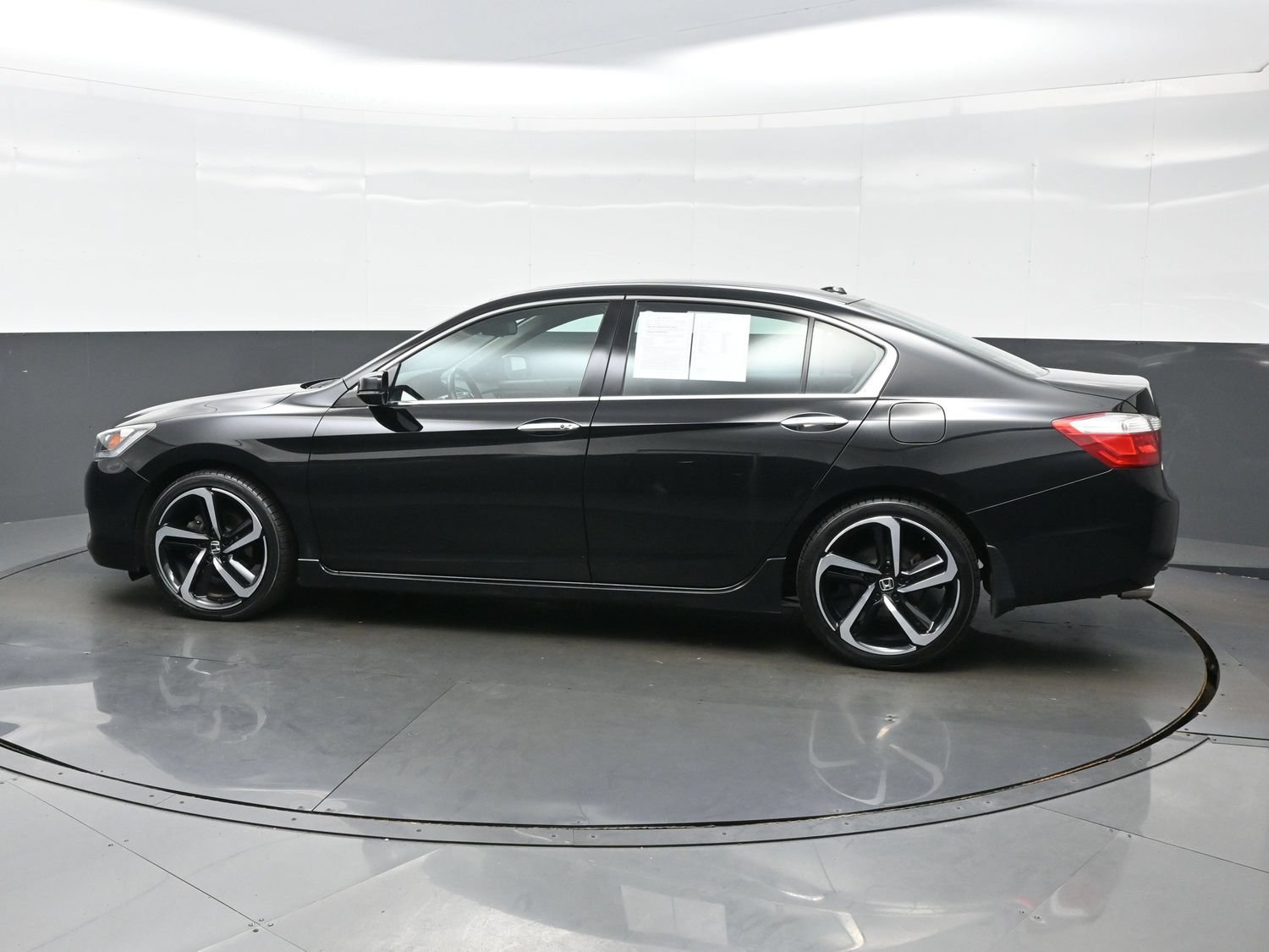 Used 2014 Honda Accord EX-L image 3