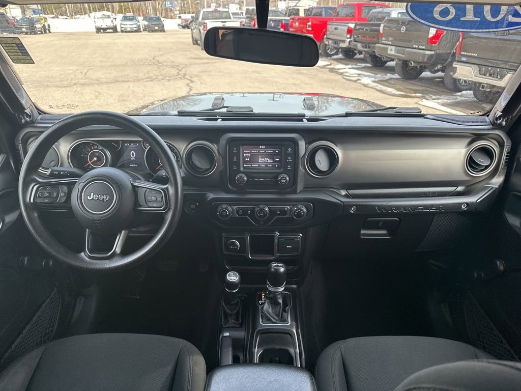 Used 2018 Jeep Wrangler Sport image 15