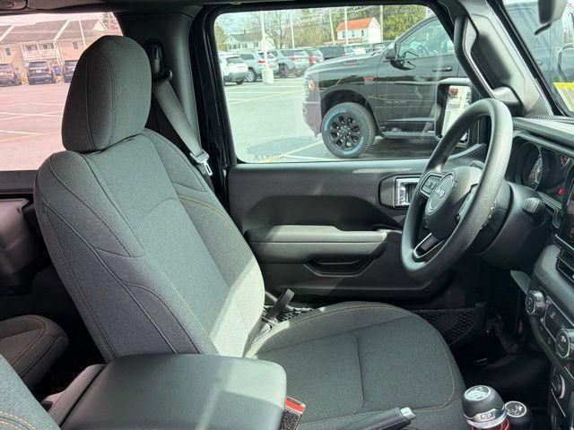 New 2026 Jeep Wrangler Sport AWD/4WD image 30