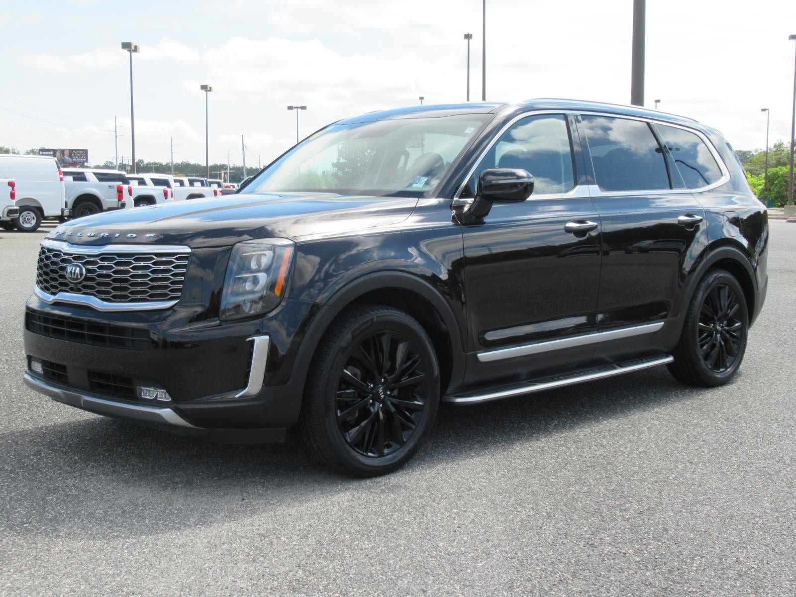 Used 2020 Kia Telluride SX w/ Towing Package FWD image 4