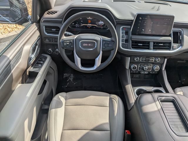 Used 2023 GMC Yukon SLT w/ SLT Premium Package RWD image 18