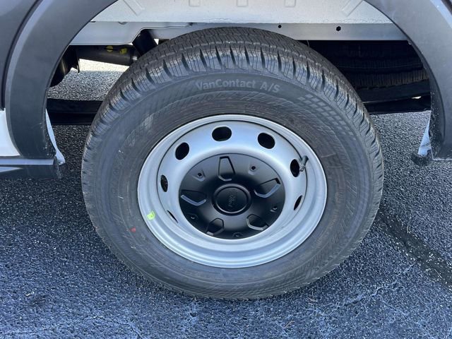 New 2026 Ford Transit 150 Low Roof RWD image 21