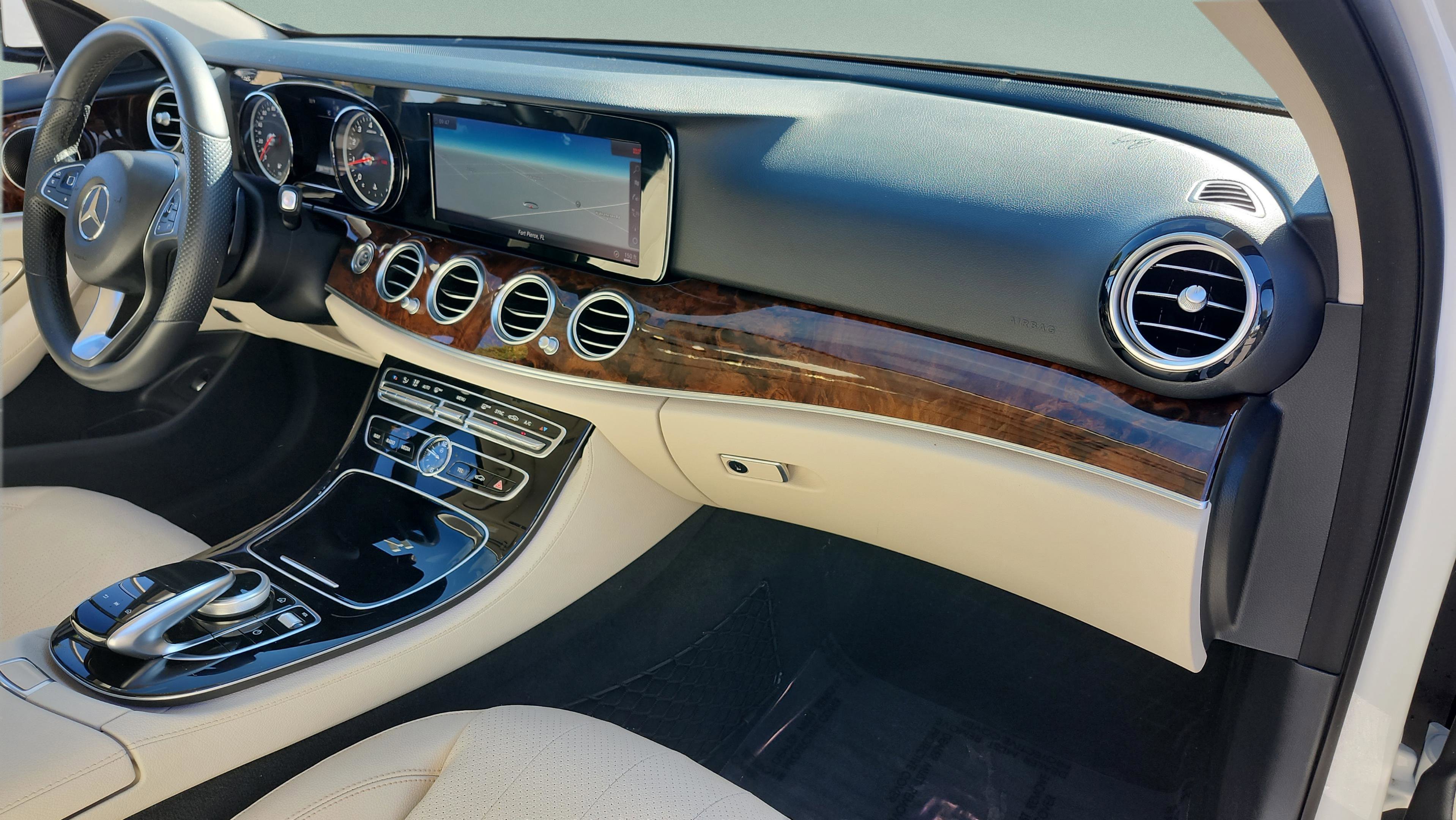 Used 2018 Mercedes-Benz E 300 image 18