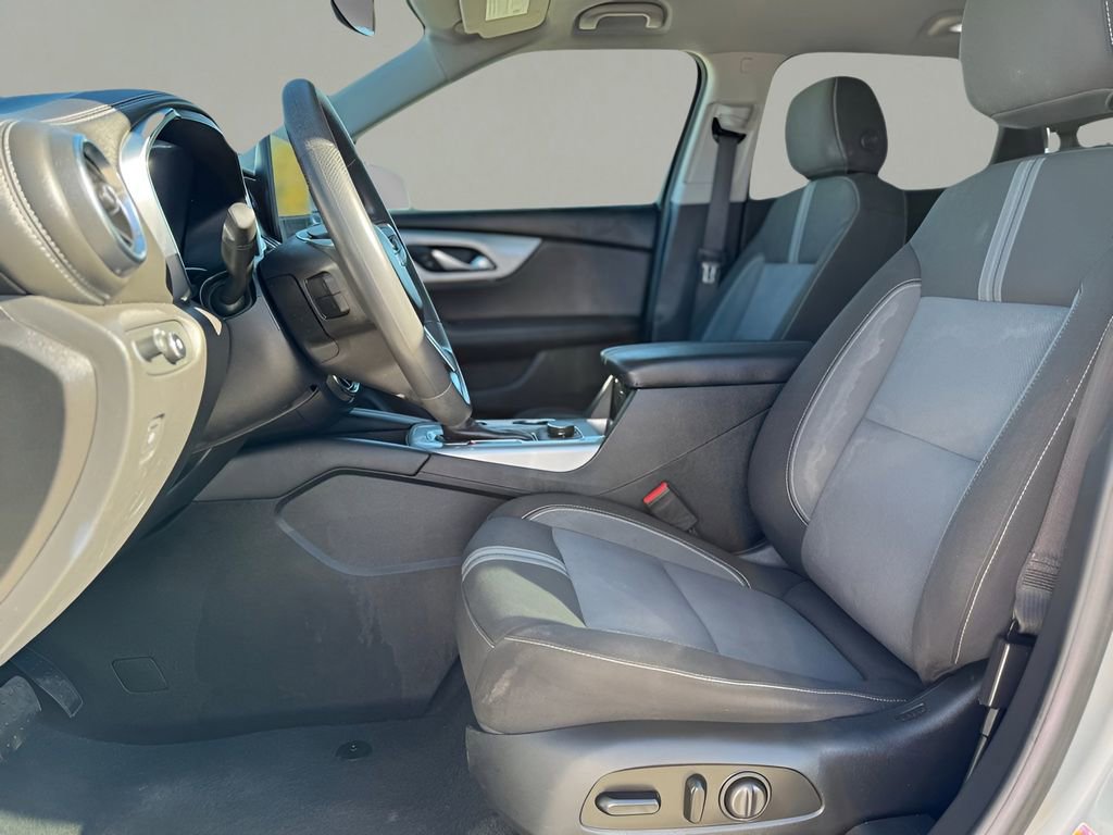 Used 2023 Chevrolet Blazer LT image 13