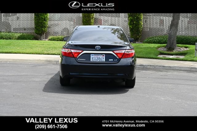 Used 2016 Toyota Camry LE FWD image 5