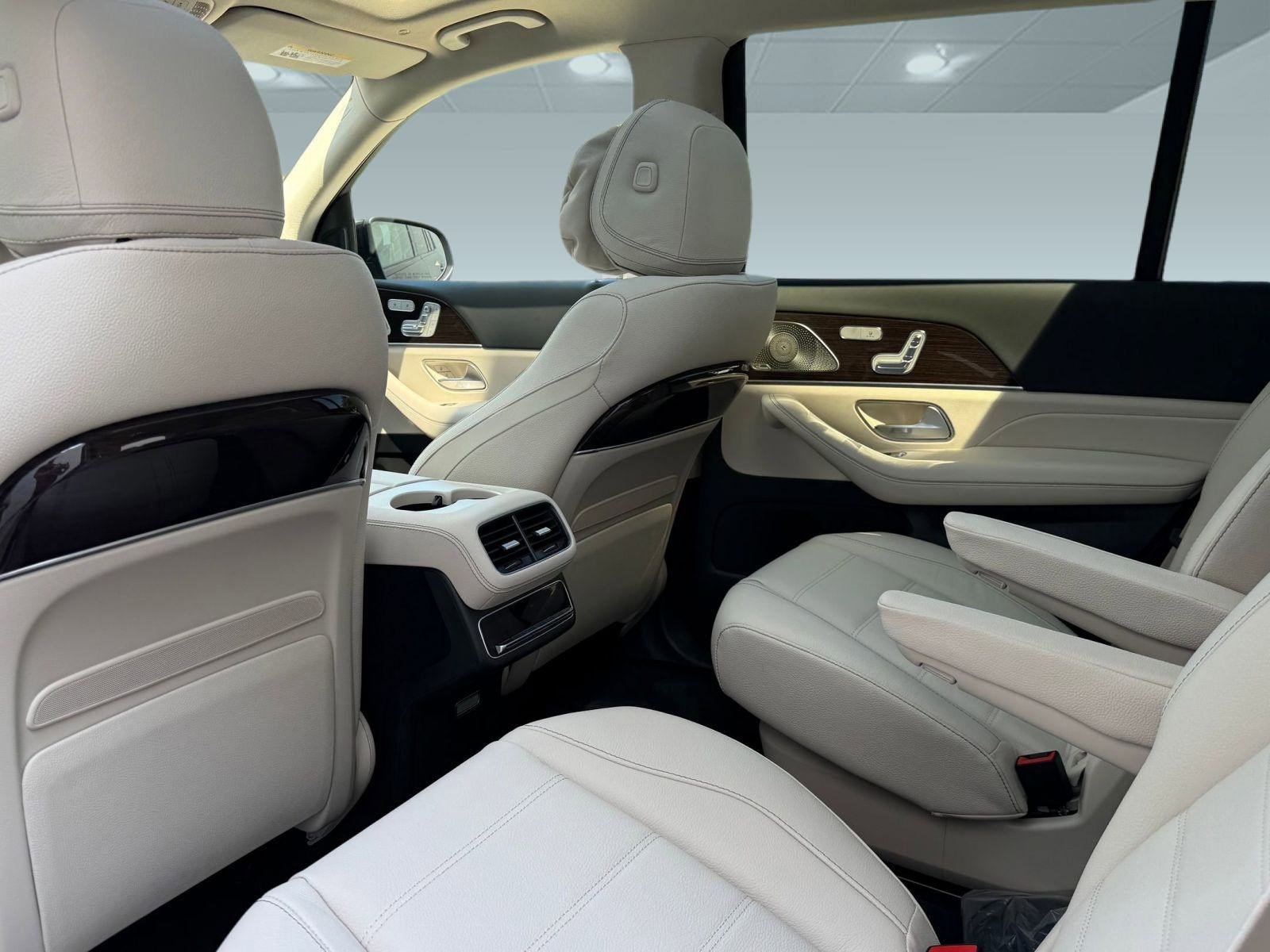 New 2026 Mercedes-Benz GLS 450 4MATIC image 18