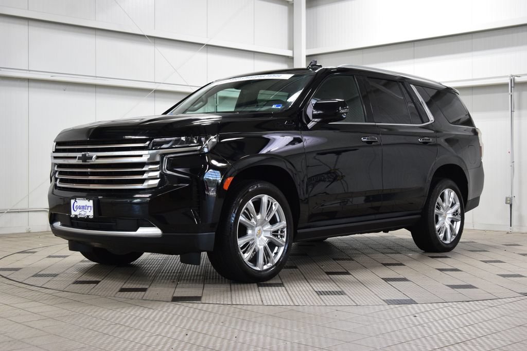 Used 2023 Chevrolet Tahoe High Country AWD/4WD image 3