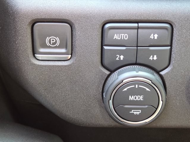 Used 2022 Chevrolet Silverado 1500 LTZ w/ LTZ Premium Package AWD/4WD image 29