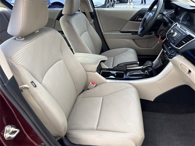 Used 2017 Honda Accord LX image 21