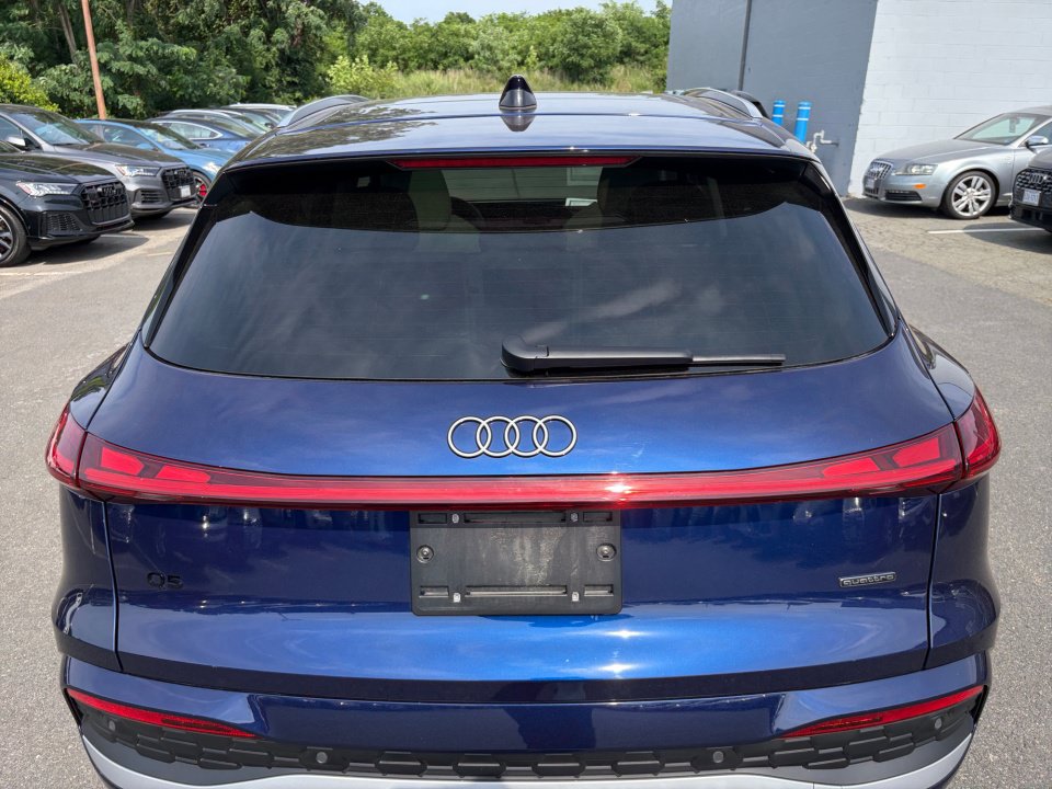 Used 2025 Audi Q5 Prestige AWD/4WD image 14