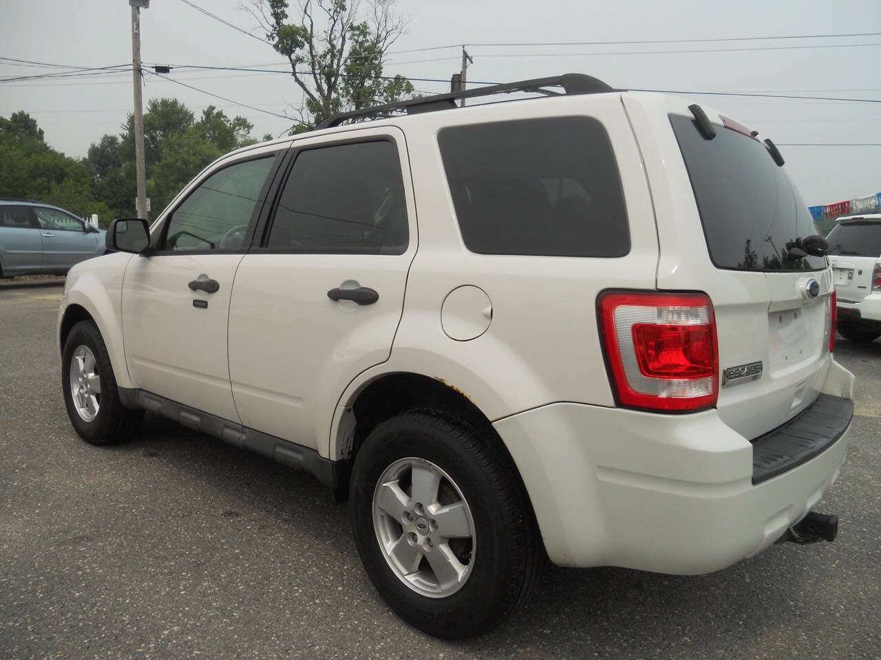 Used 2011 Ford Escape XLT w/ 203A Rapid Spec Order Code FWD image 9