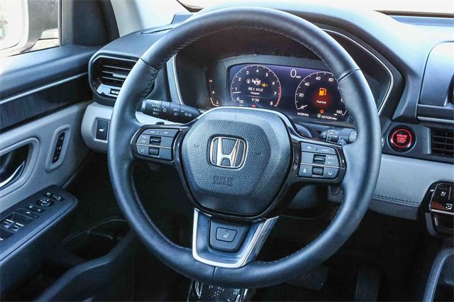 Used 2023 Honda Pilot Elite image 16