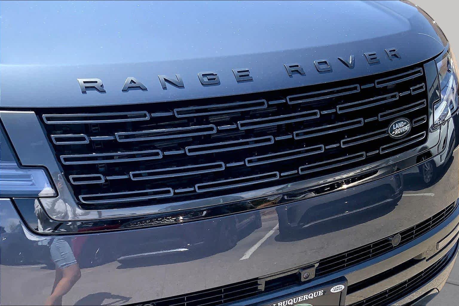 Used 2026 Land Rover Range Rover SE AWD/4WD image 28