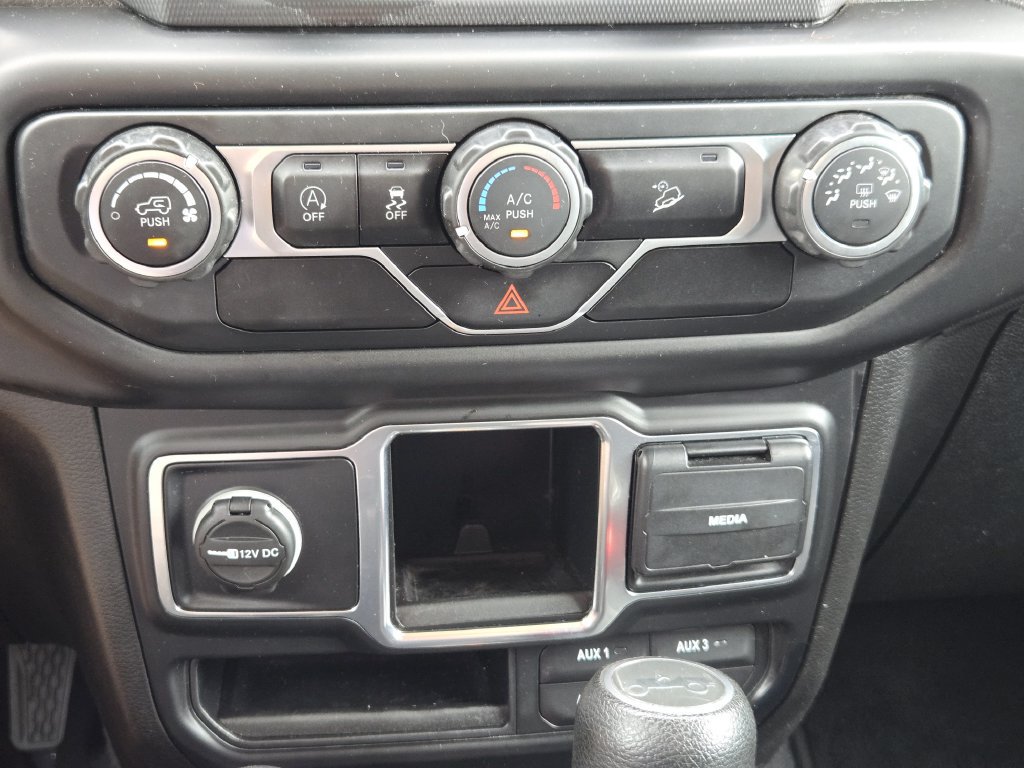 Used 2020 Jeep Wrangler Sport AWD/4WD image 20