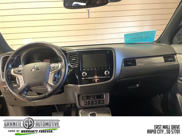Used 2022 Mitsubishi Outlander SEL AWD/4WD image 13