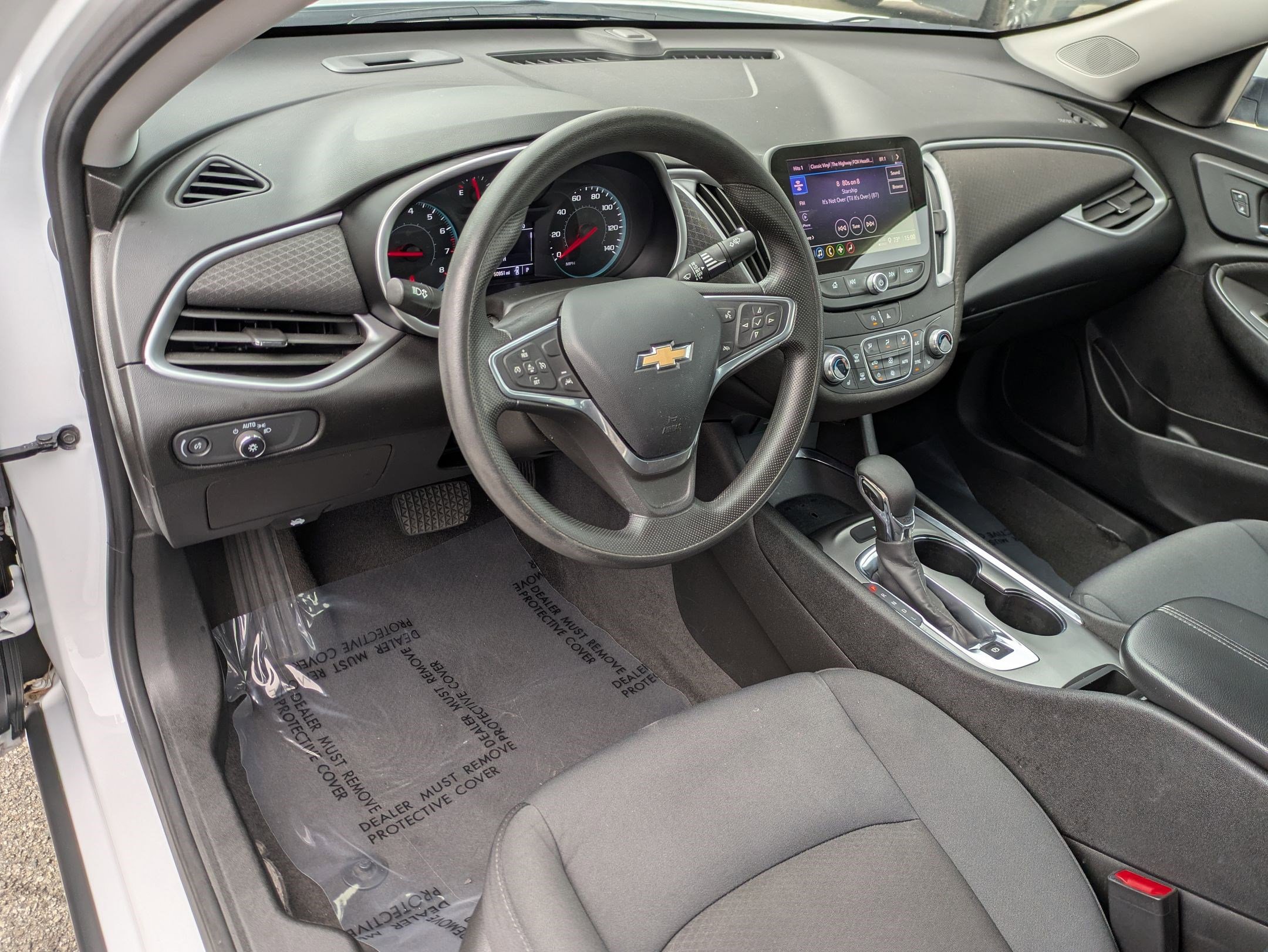Used 2023 Chevrolet Malibu LT image 12