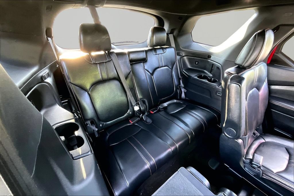 Used 2025 Honda Pilot TrailSport image 20
