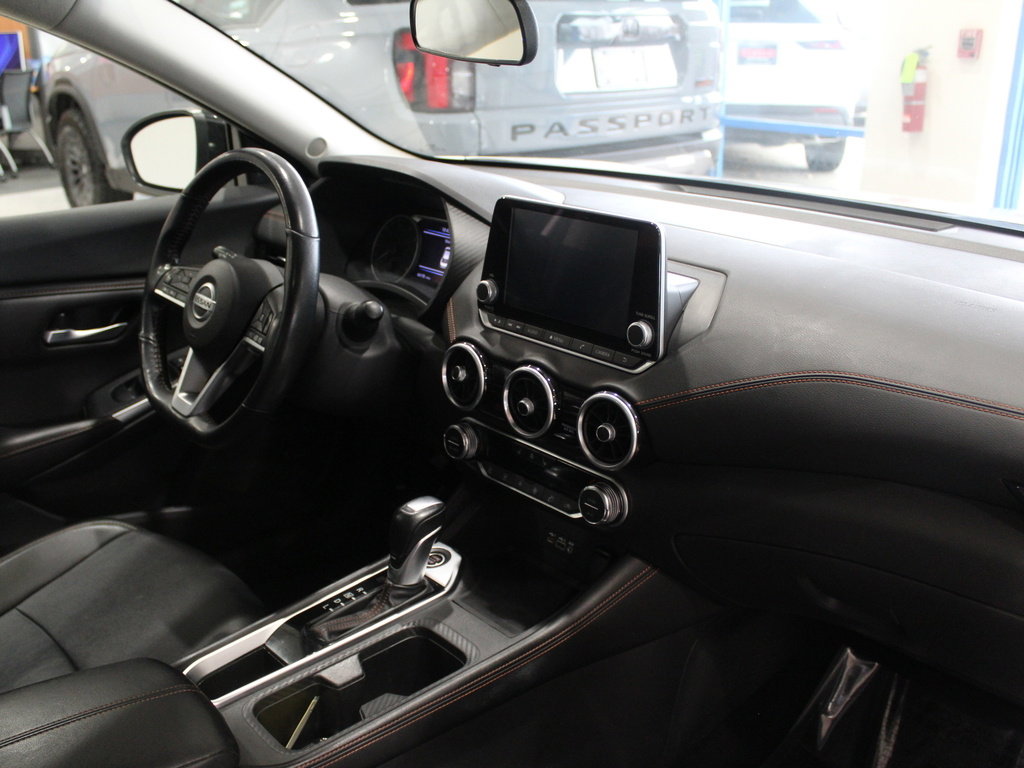 Used 2022 Nissan Sentra SR w/ SR Premium Package image 23