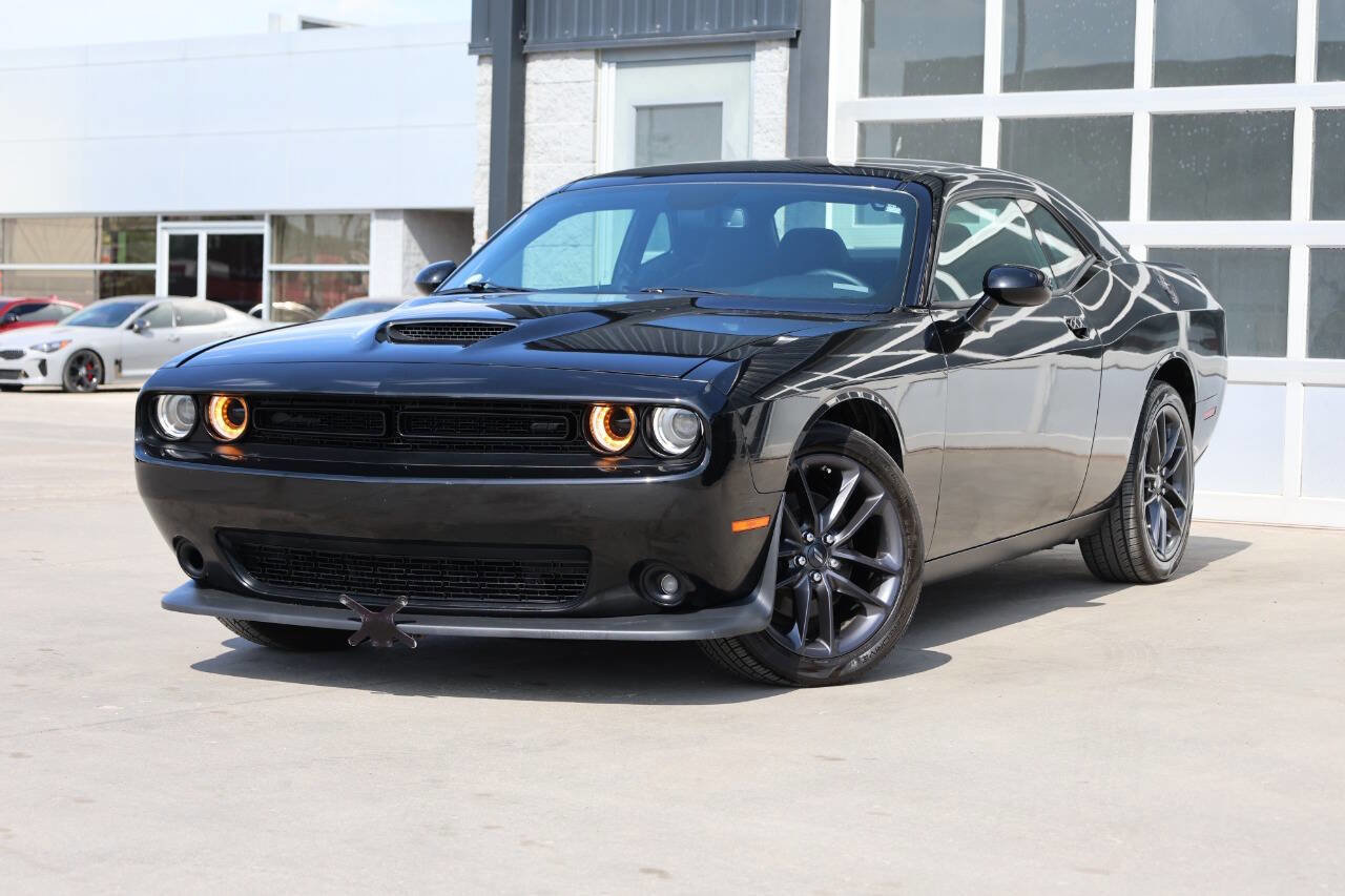 Used 2021 Dodge Challenger GT w/ Blacktop Package AWD/4WD image 3