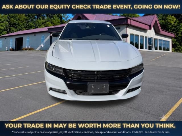 Used 2021 Dodge Charger SXT w/ Blacktop Package RWD image 2