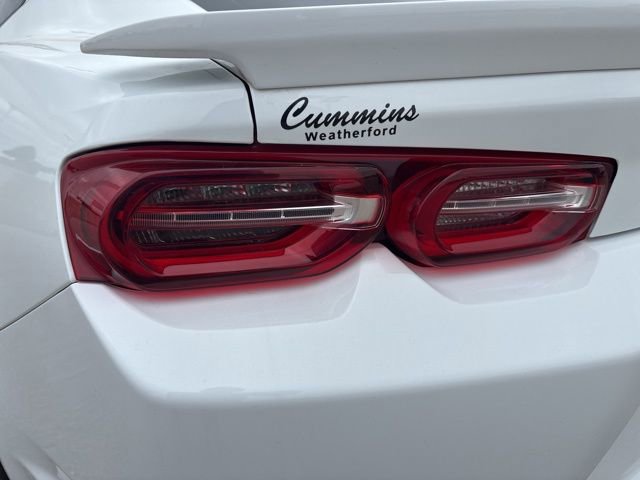 Used 2019 Chevrolet Camaro LT image 11