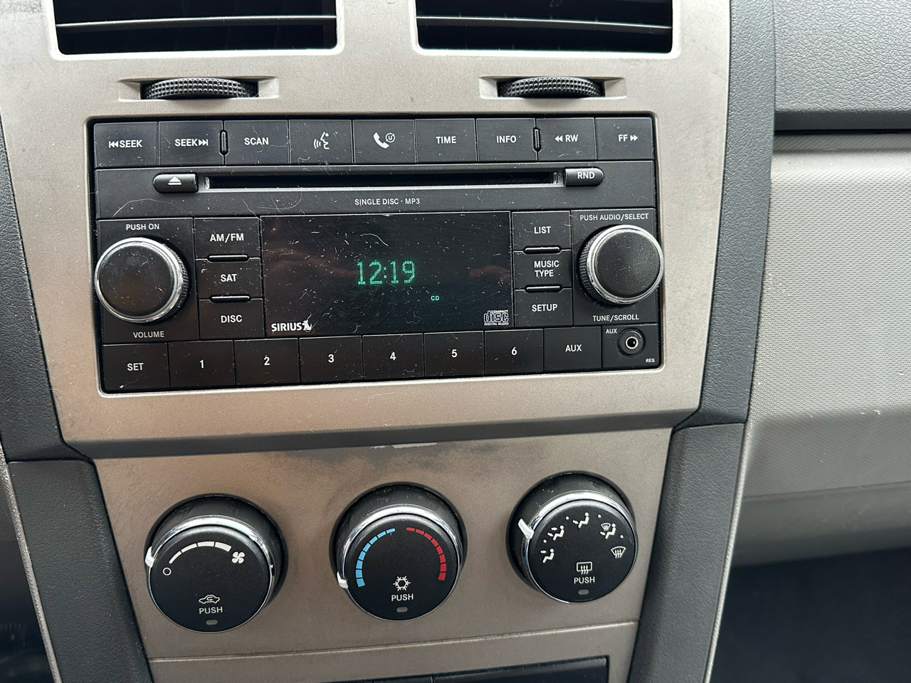 Used 2008 Dodge Avenger SE image 13