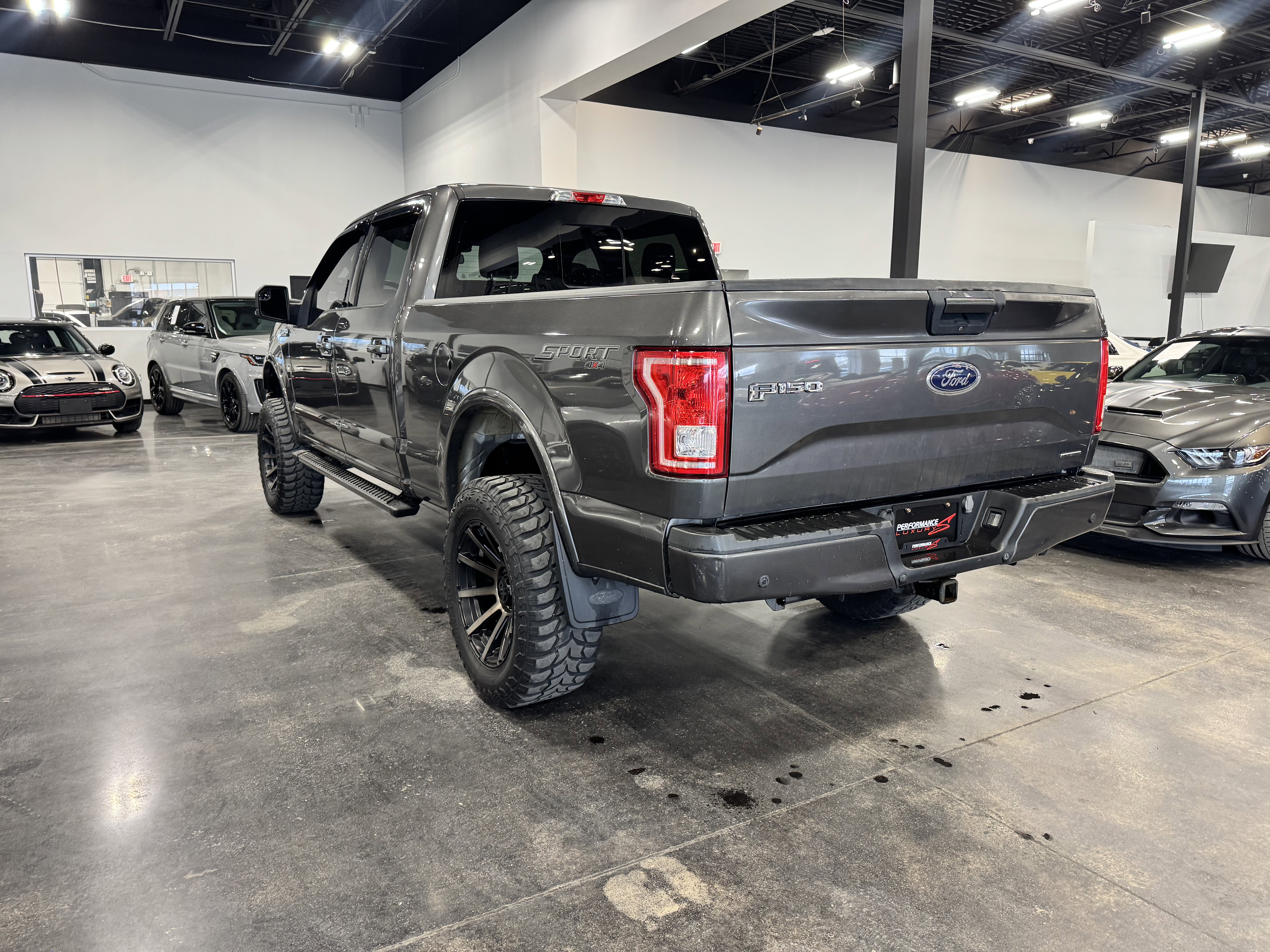 Used 2016 Ford F150 XLT w/ Equipment Group 302A Luxury image 5