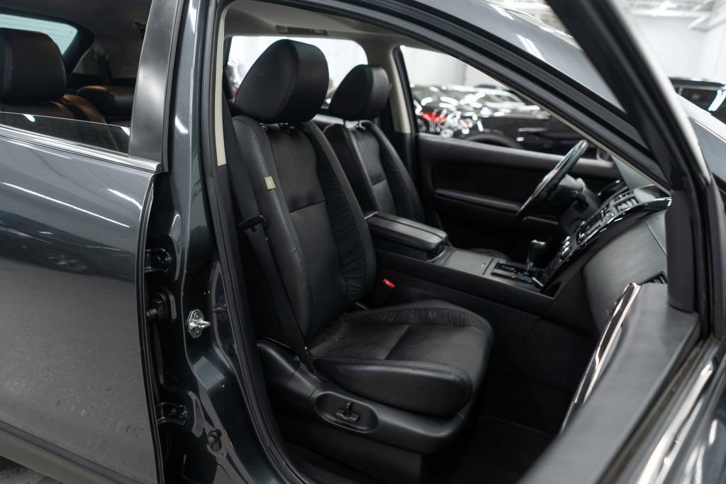 Used 2014 MAZDA CX-9 Touring w/ Touring Technology Package AWD/4WD image 10