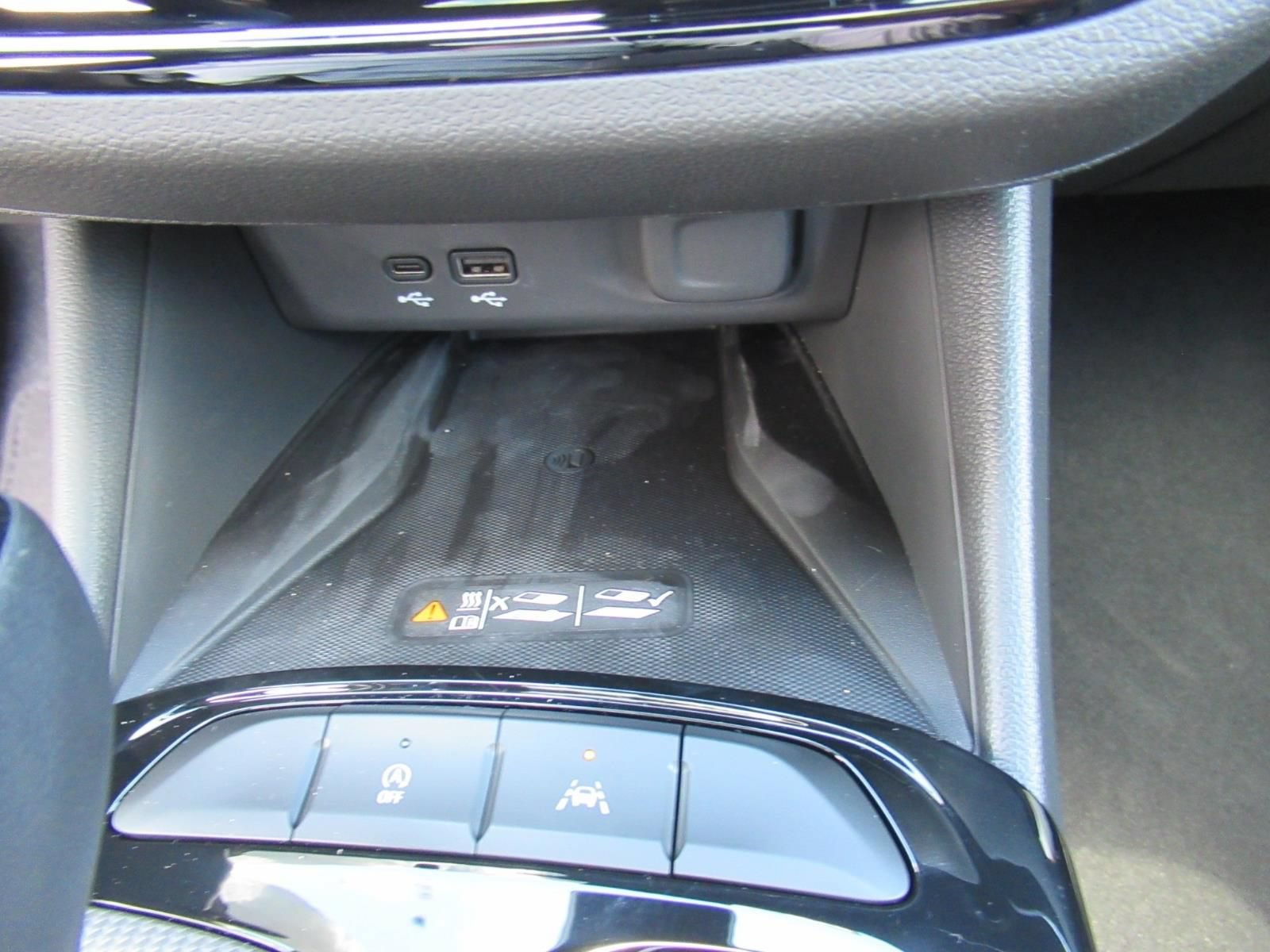 New 2026 Buick Envista Sport Touring FWD image 26