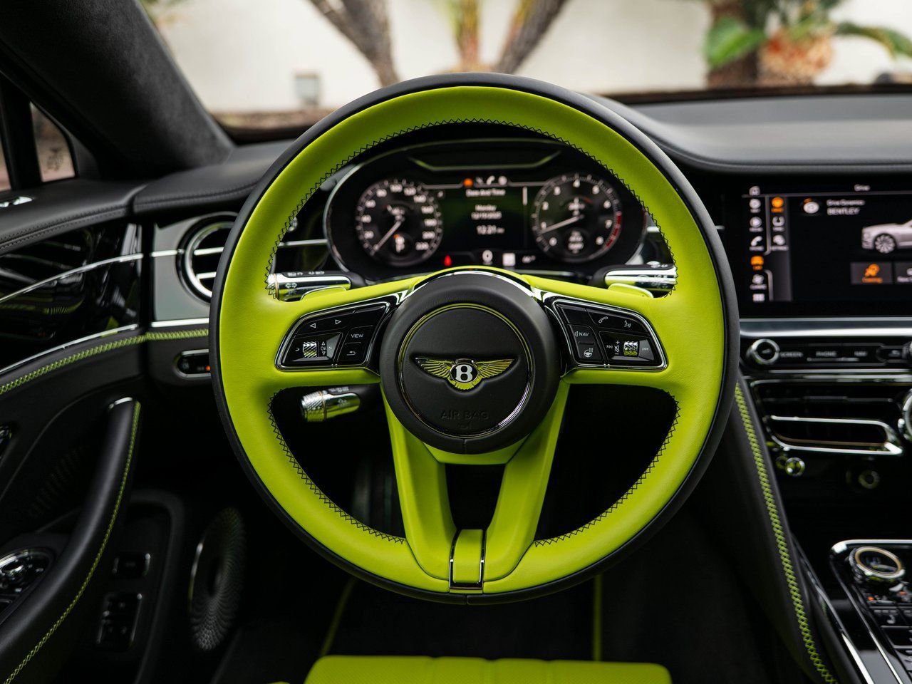 Used 2024 Bentley Flying Spur S V8 image 34