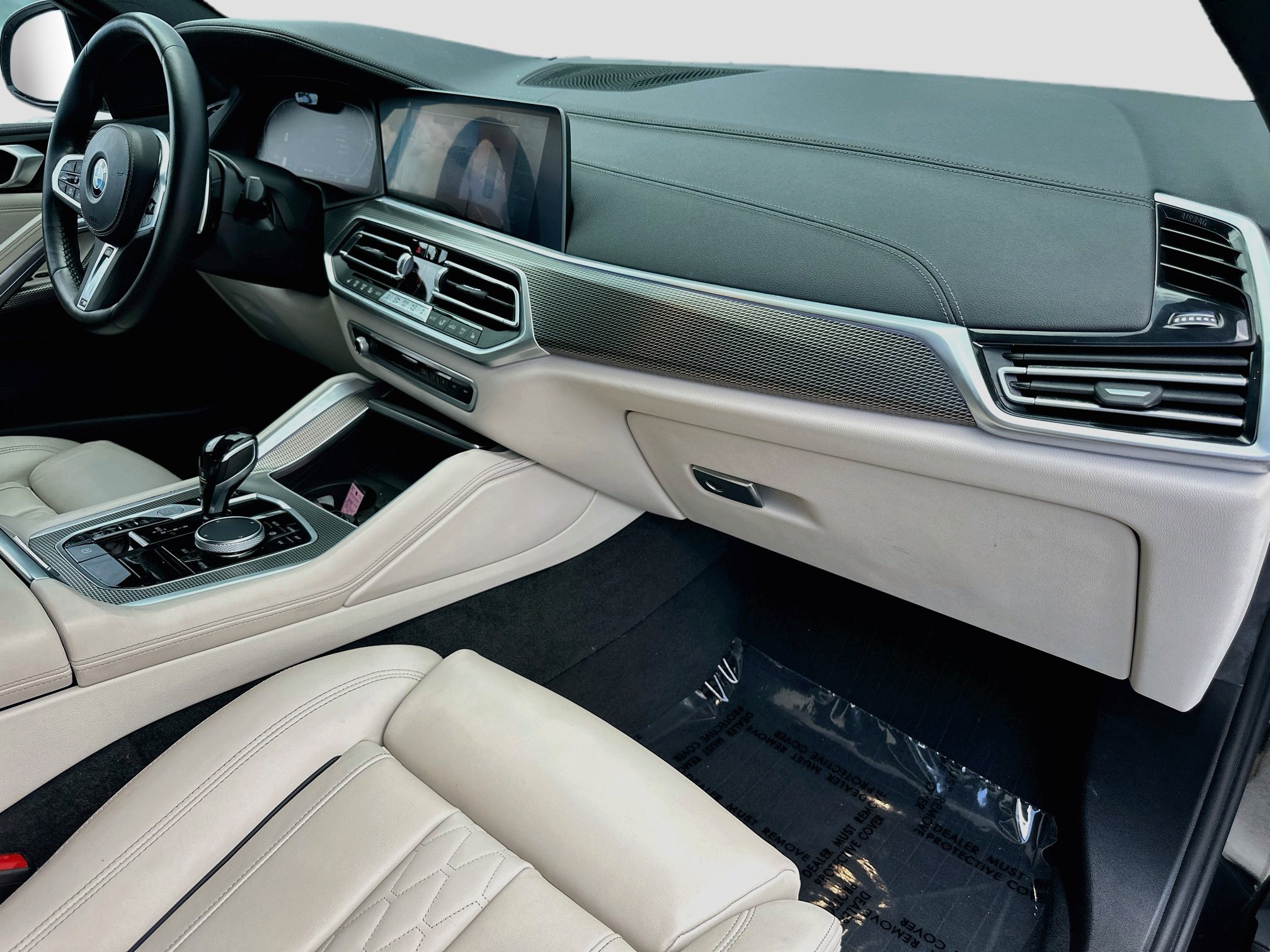 Used 2023 BMW X6 xDrive40i w/ M Sport Package AWD/4WD image 30