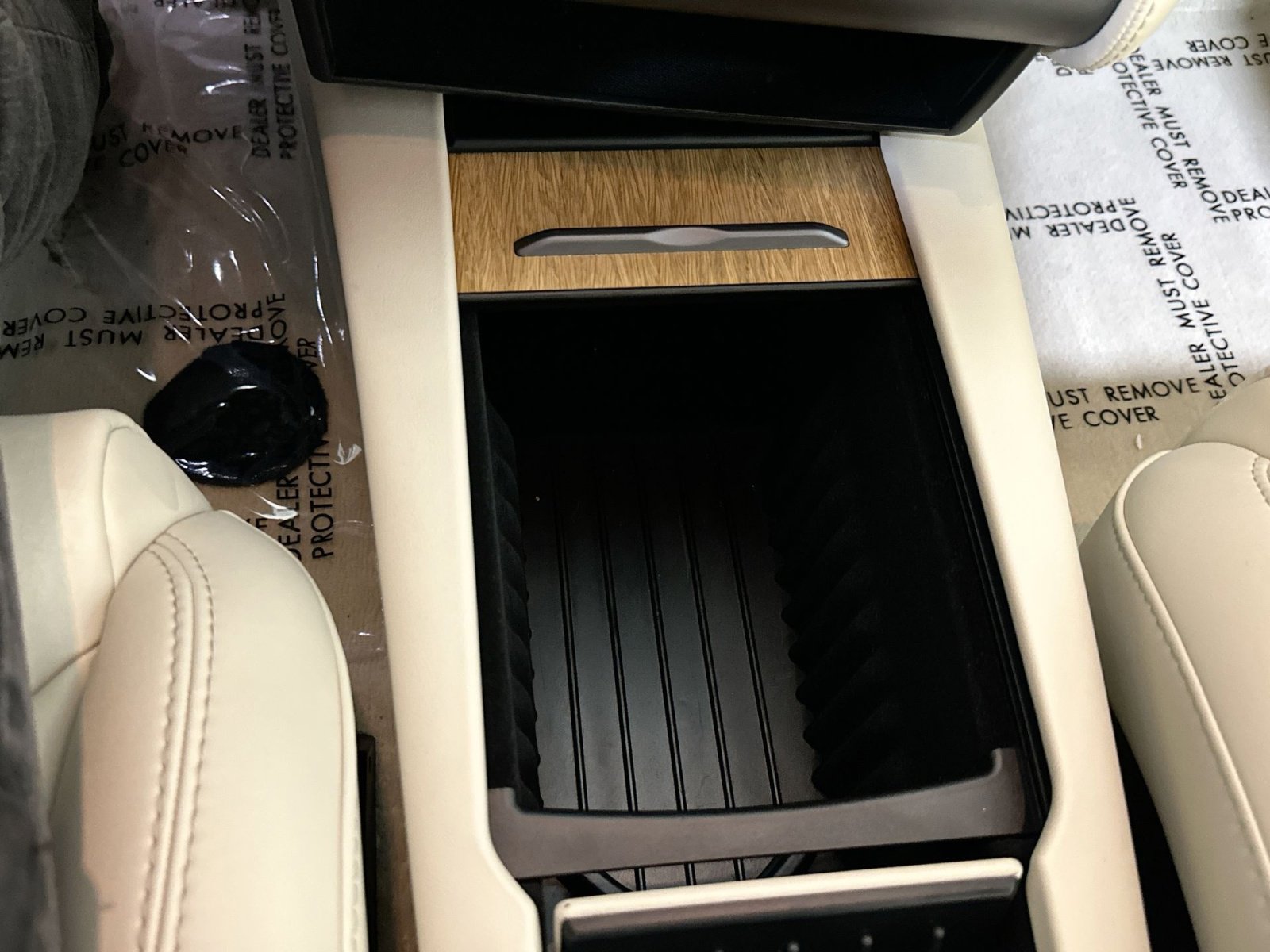 Used 2019 Tesla Model S Long Range image 24