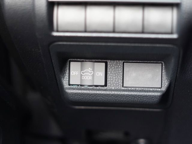 Certified 2024 Toyota Tacoma SR image 17