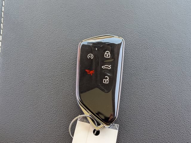 Used 2024 Volkswagen Atlas SEL AWD/4WD image 43