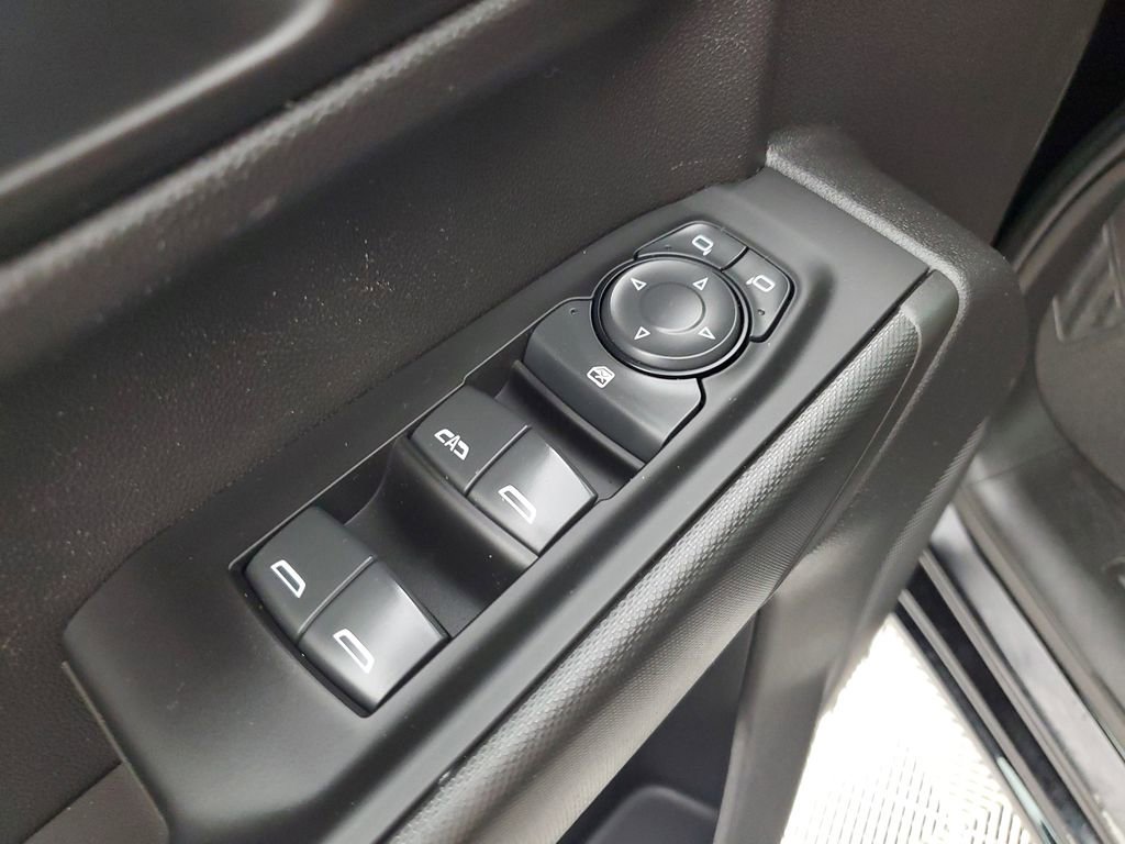 Used 2023 Chevrolet Silverado 1500 Custom RWD image 28