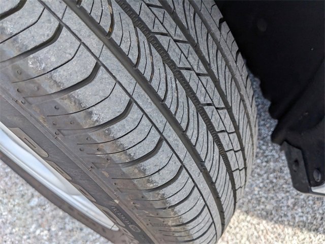 New 2025 Ford Maverick XL w/ Equipment Group 102A image 32