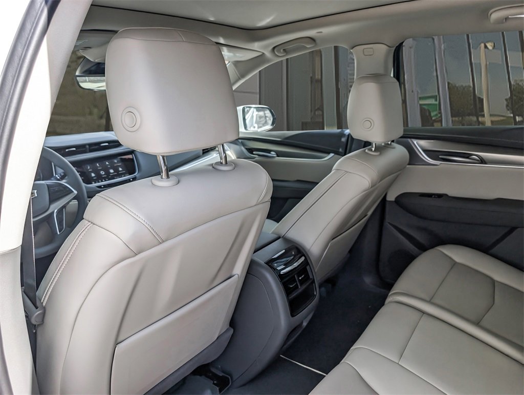 New 2026 Cadillac XT5 Premium Luxury image 16